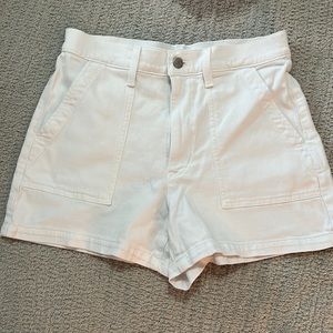 J Crew Factory UTILITY WHITE DENIM SHORT
27 / OPTIC WHITE